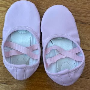 Toddler ballet slippers